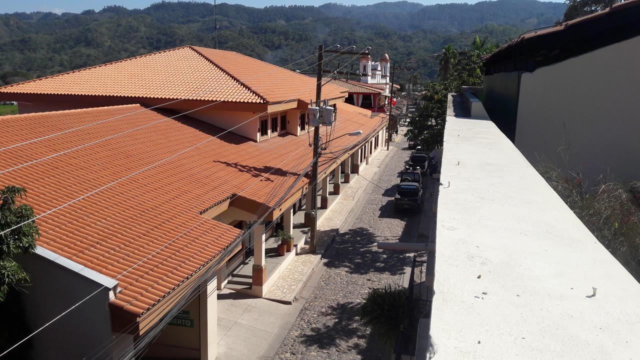 Hotel Acropolis Maya Copán Exterior foto