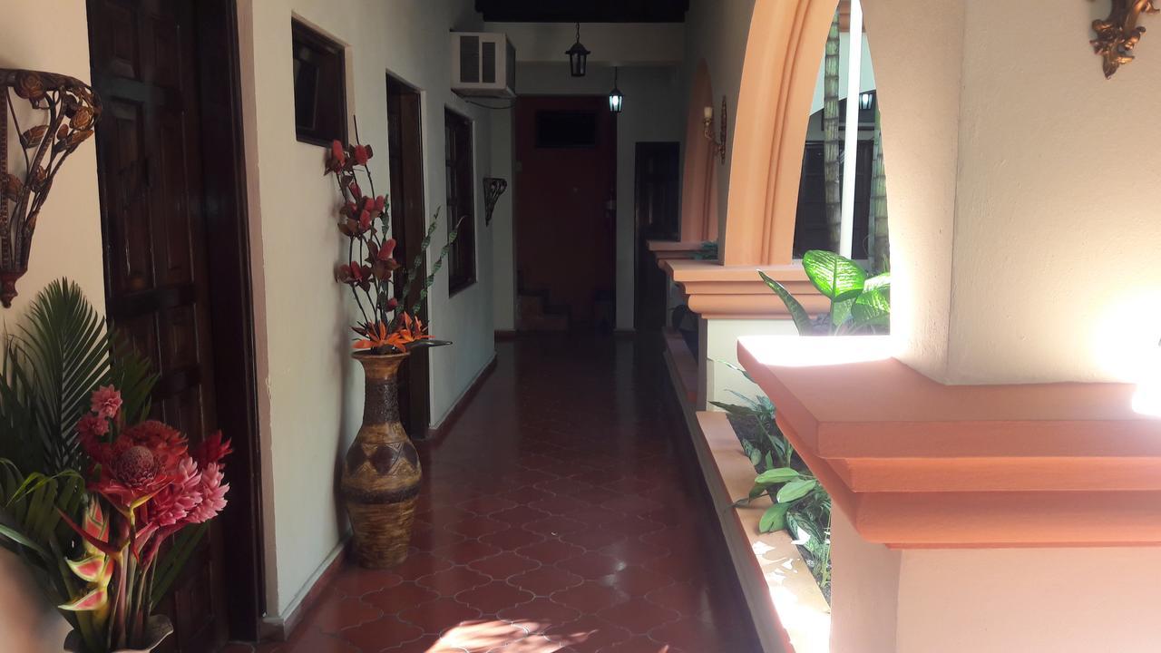 Hotel Acropolis Maya Copán Exterior foto