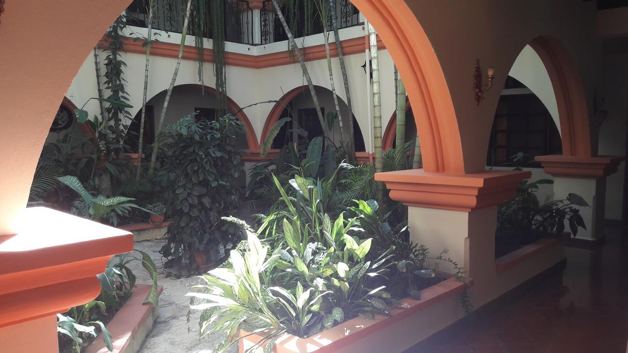 Hotel Acropolis Maya Copán Exterior foto